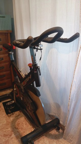 Bicicleta Spinning BH Fitness Modena