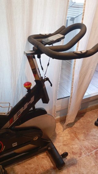 Bicicleta Spinning BH Fitness Modena