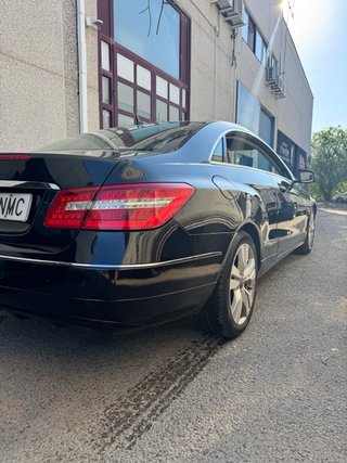E250 coupe precioso. precio esta semana !