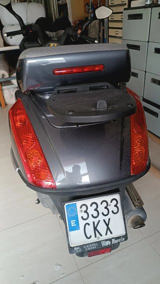 Aprilia Arrecife 500 Maxi Scooter