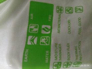 Camiseta deportiva Boss tirantes mujer verde
