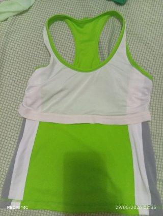 Camiseta deportiva Boss tirantes mujer verde