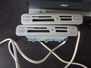 Molte parti per computer