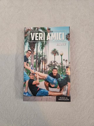 Libro "Veri amici"