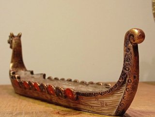 Incensario Barco Vikingo nuevo