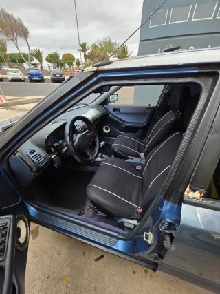 Mazda 323 1998