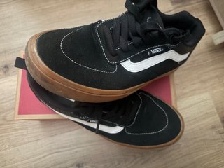 Zapatillas Vans Negras y Marrones