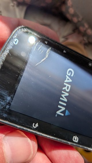 Garmin Edge 520 Plus con Mapas + Funda Silicona