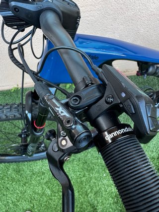 Cannondale Moterra Neo Carbon 1 Talla XL (700km).