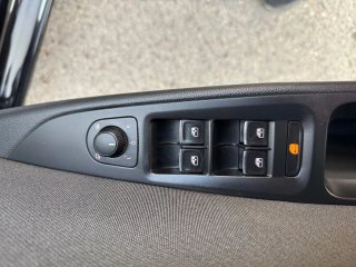 SEAT Leon 2018 2.0 TDI 150 FR