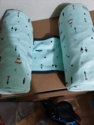 Saco bebé Uzturre verde menta sin usar + rulo