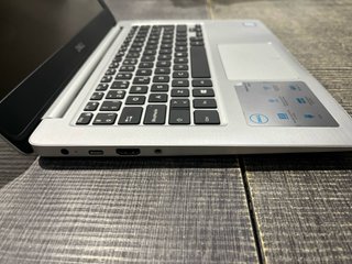 Portátil Dell Inspiron 5370 i5 8250U