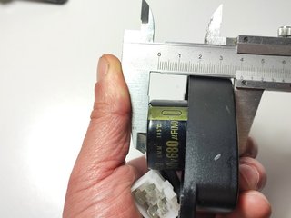 Regulador generador de corriente