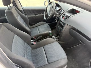 Peugeot 207 2009