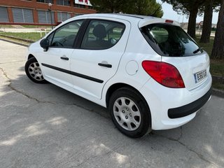Peugeot 207 2009