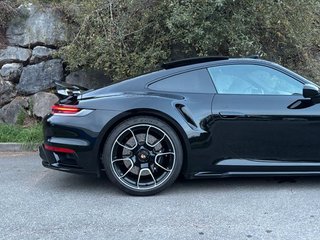 Porsche 911 992 TURBO 580CV (2023)