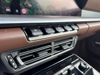 Porsche 911 992 TURBO 580CV (2023)