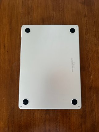 MacBook Air M4 13 Pollici - Schermo rotto