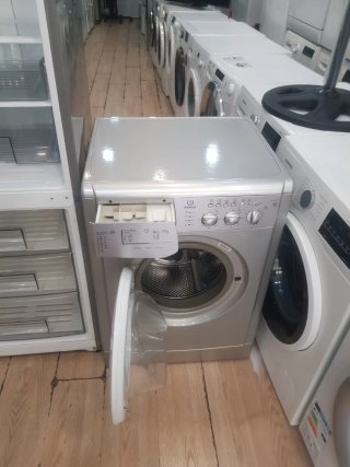 Lavadora secadora Indesit Nevera Daewoo garantía T