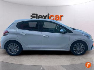 Peugeot 208 5P Signature BlueHDi 73KW (100CV)