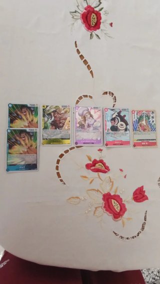 Lote de 131 cartas One Piece