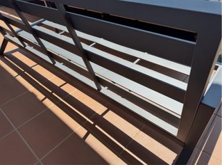 Sofá exterior 3 plazas gris semi nuevo