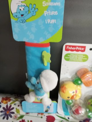 Lote regalo bebé: peluche, ropa y manta