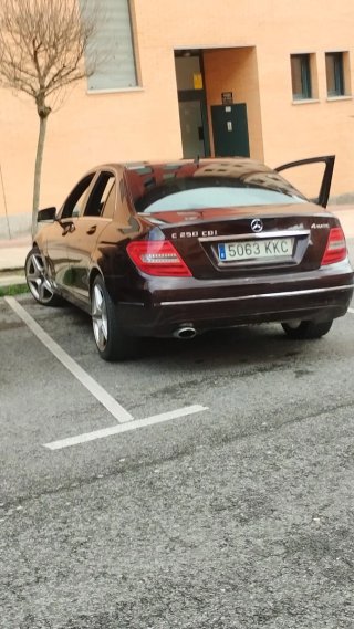 Mercedes-Benz Clase C 2011