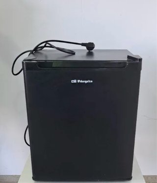 Nevera Orbegozo NVE 4500B de 38L