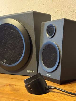 Altavoces Logitech Negro