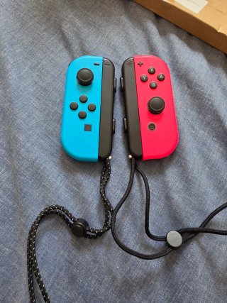 Mandos Nintendo Switch Azul y Rojo