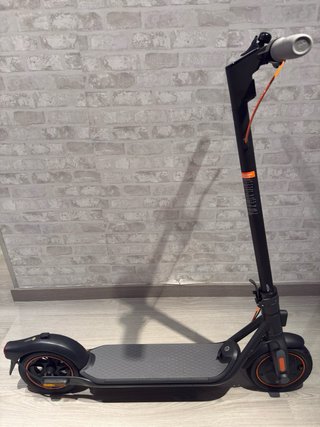 Patinete Eléctrico Segway Ninebot F40E