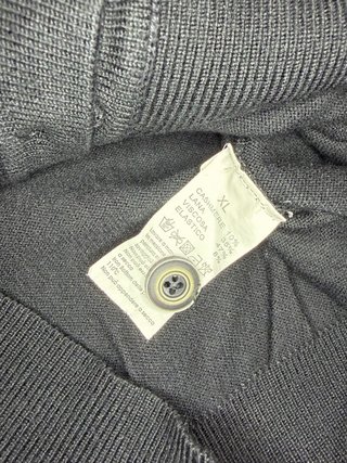 Due cardigan taglia L (nero, blu)