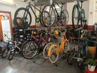 Espositore professionale per biciclette