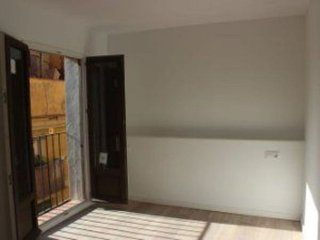 Piso en venta en El Raval en Barcelona