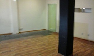 Local comercial en alquiler en Eixample Nord – La Devesa en Girona