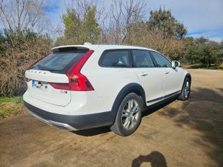 Volvo V90 Cross Country D4 AWD