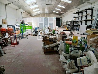 Nave industrial en venta en Humanes de Madrid