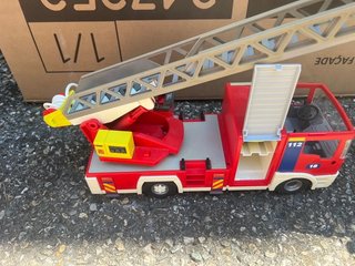 Camión de bomberos de Playmobil, modelo 4120