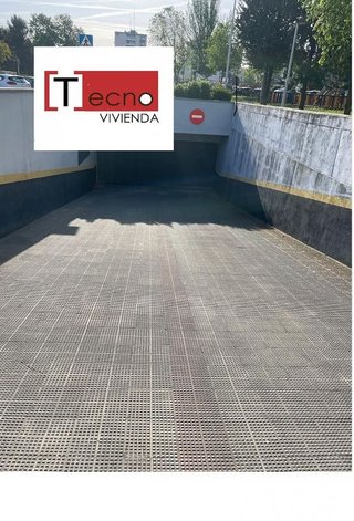 Garaje en venta en La Avanzada - La Cueva en Fuenlabrada