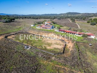 Casa rural en venta en Cazalla de la Sierra