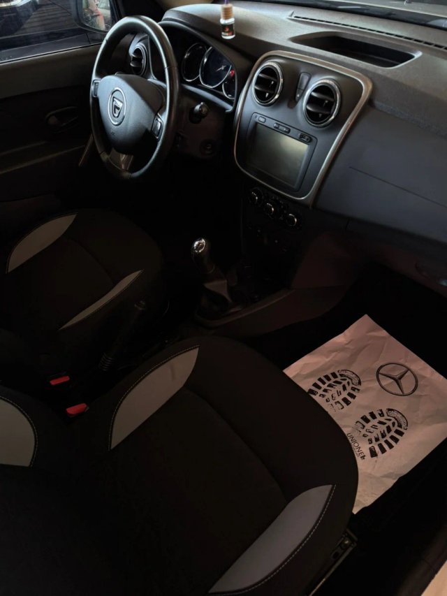 Dacia Sandero 2016