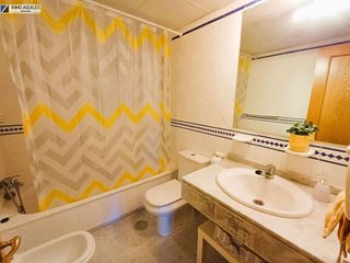 Piso en venta en Torrequebrada en Benalmádena