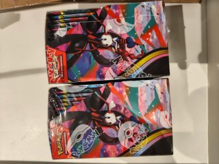 Pokémon TCG: Caja Caos Creciente Pokemon Card game