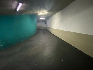Garaje en venta en Centre en Santa Coloma de Gramanet