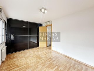 Casa adosada en alquiler en Passeig Maragall - Zona Estació en Gavà