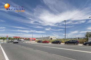 Solar en venta en Barrio de Zaidín en Granada