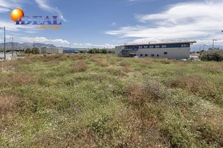 Solar en venta en Barrio de Zaidín en Granada