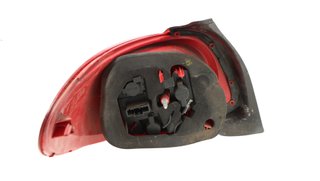 PILOTO TRASERO DERECHO PEUGEOT 206+ *   |   0.09 -