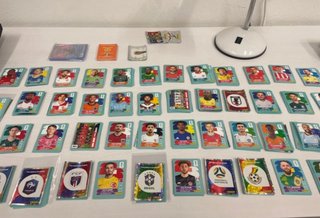 Lote 100 Cromos sin repetir Panini Mundial 2026